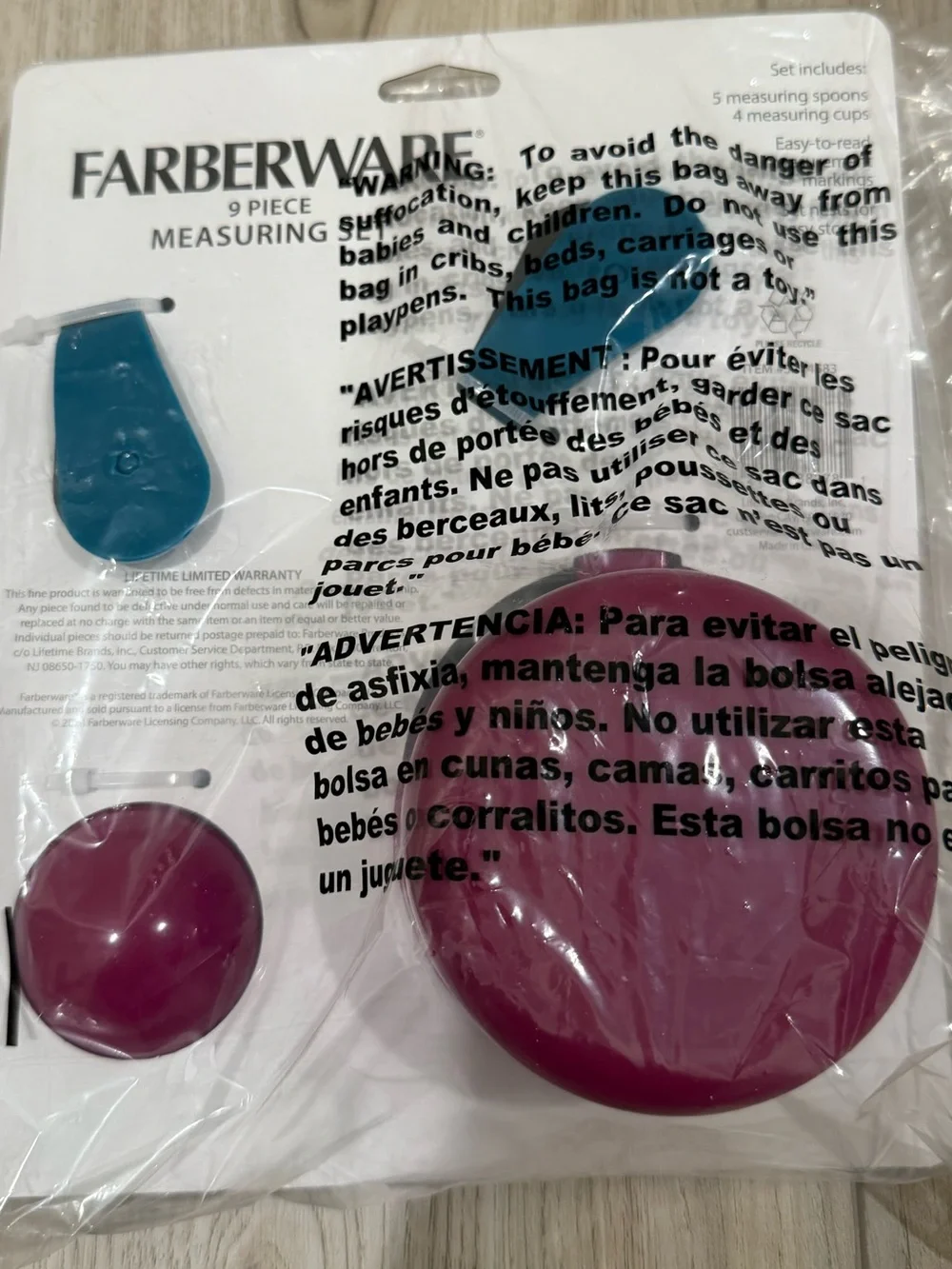 Farberware Teal and Magenta Nesting Measuring Set